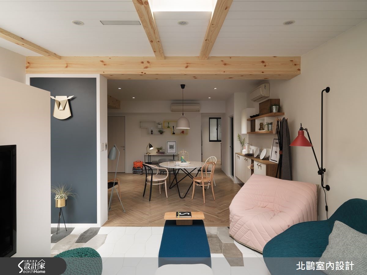 以木材及净白色系为底，营造无印北欧风