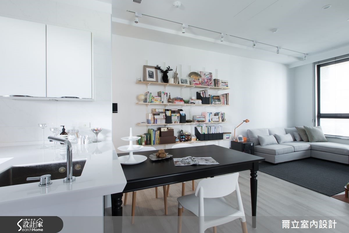 调配采光不做隔断，50平小户型也宽敞