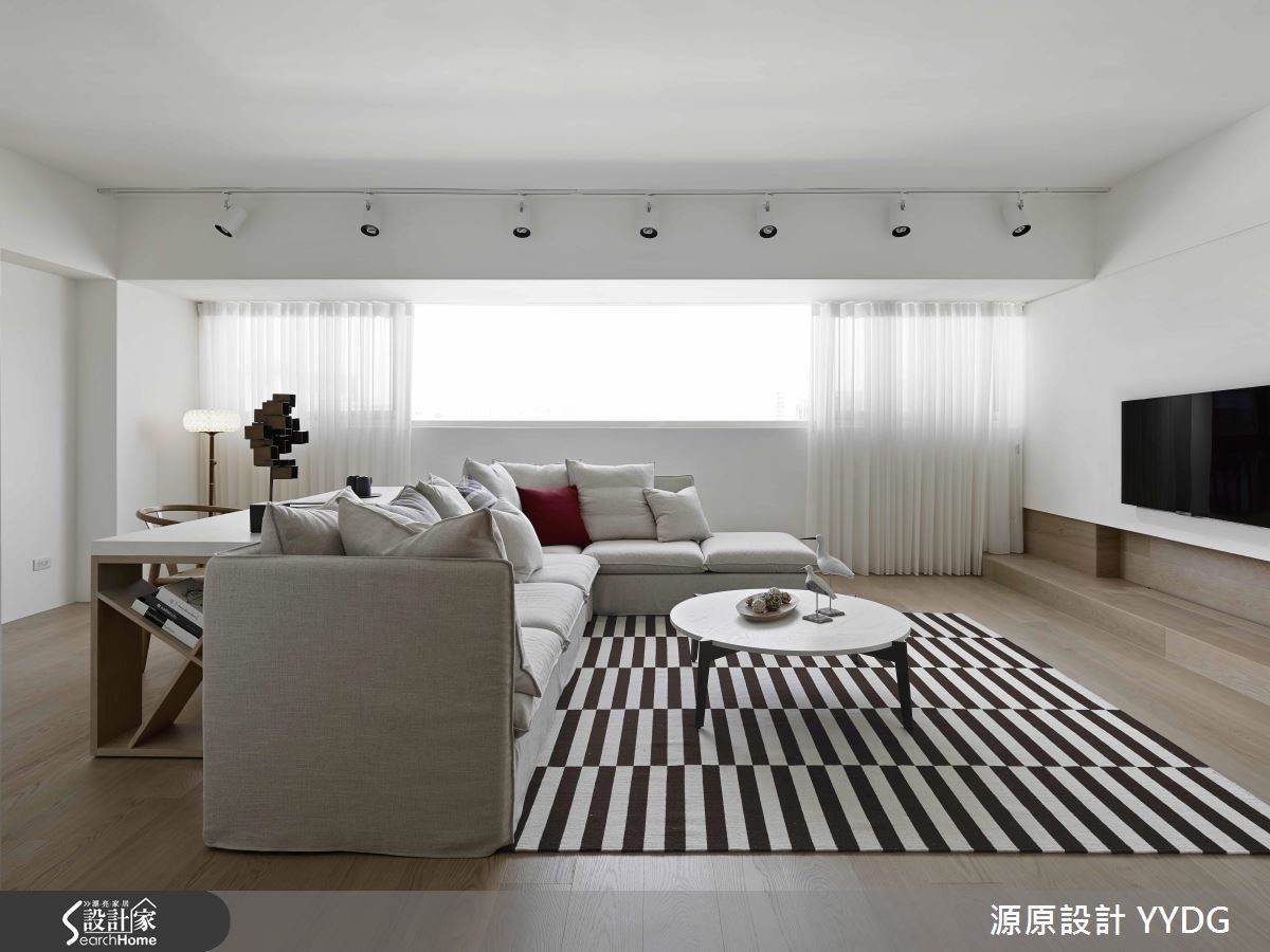 简化色彩及材质，徜徉日光的MUJI宅