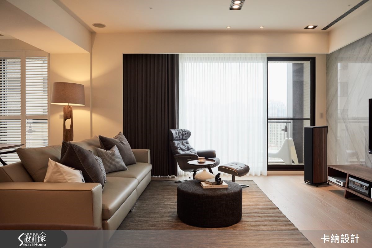 收整柜体线条，实践清爽的现代风住宅