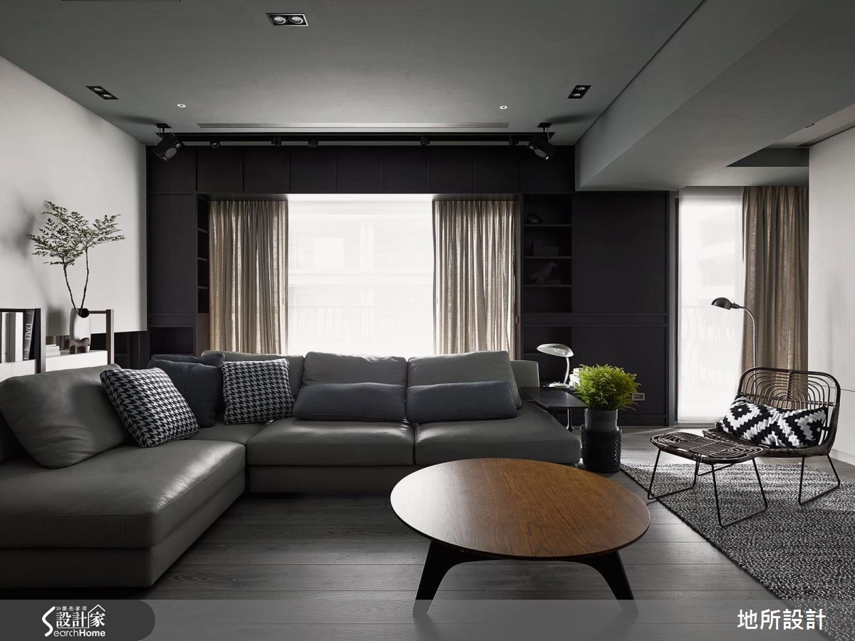 让客厅转向！坐拥宽敞的時尚亲子宅