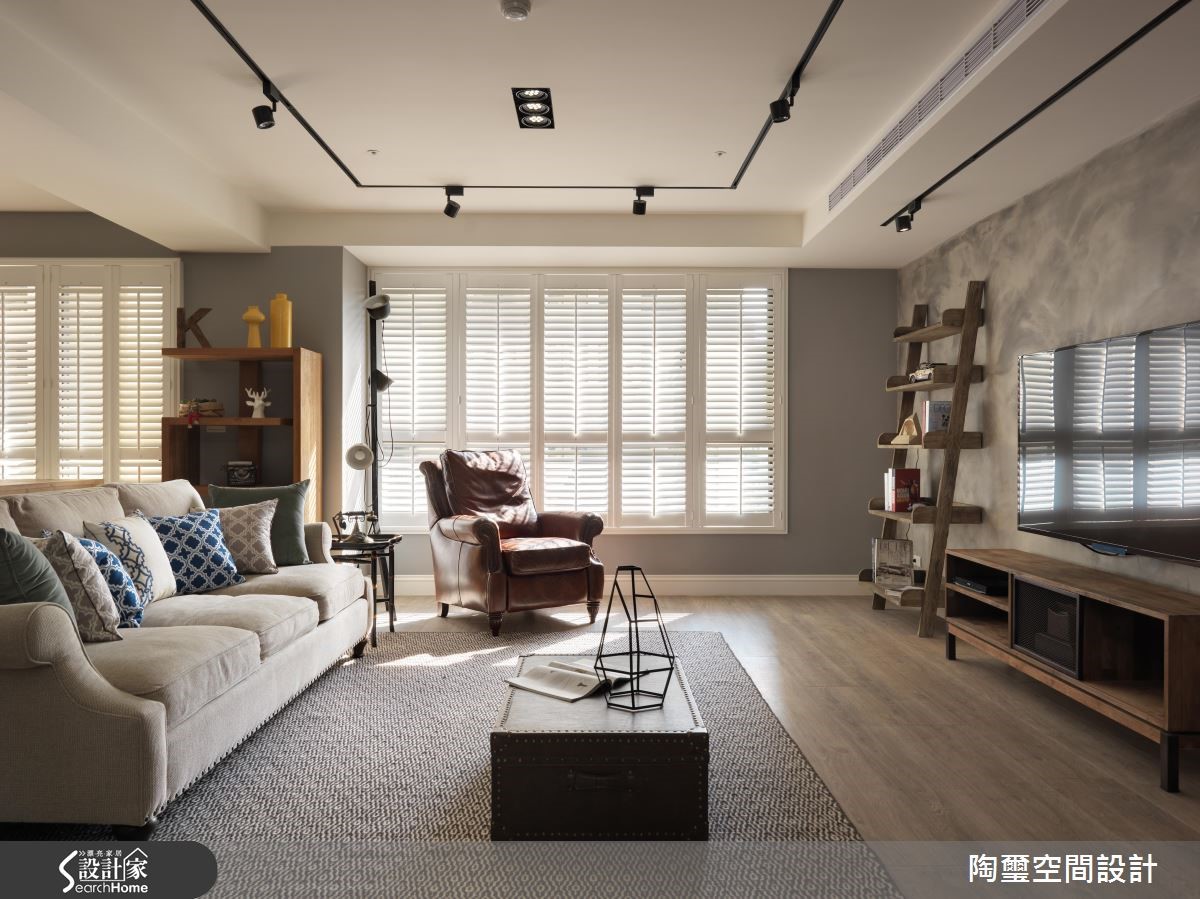 时髦美式精神，引领优雅灰调的都会风尚