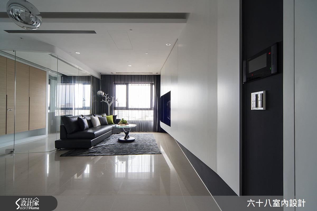 小户型扩容术！通透隔断让50平也拥两室