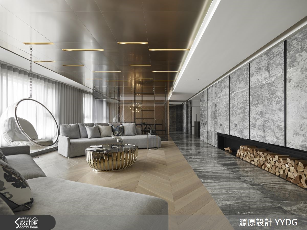 金属天花及轻奢大理石，展现华宅大器范