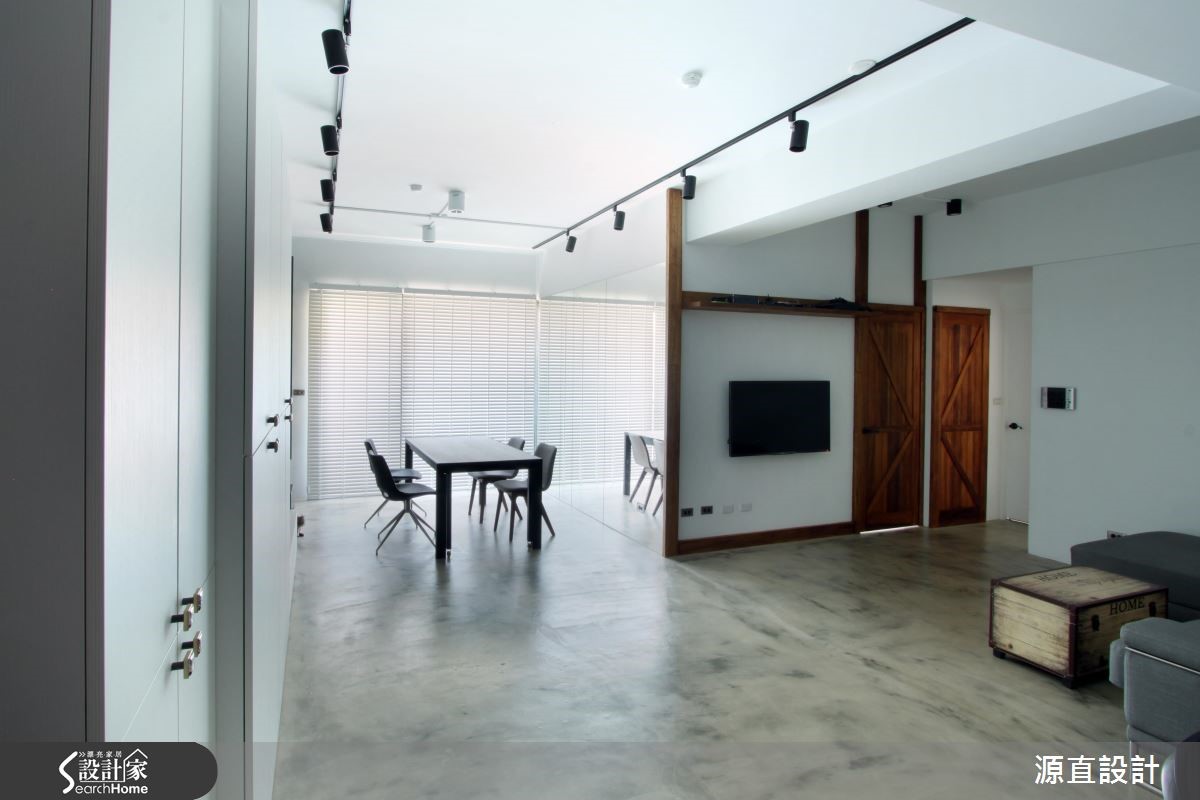 合并走道，空间扩容，创造工业宅的开放感