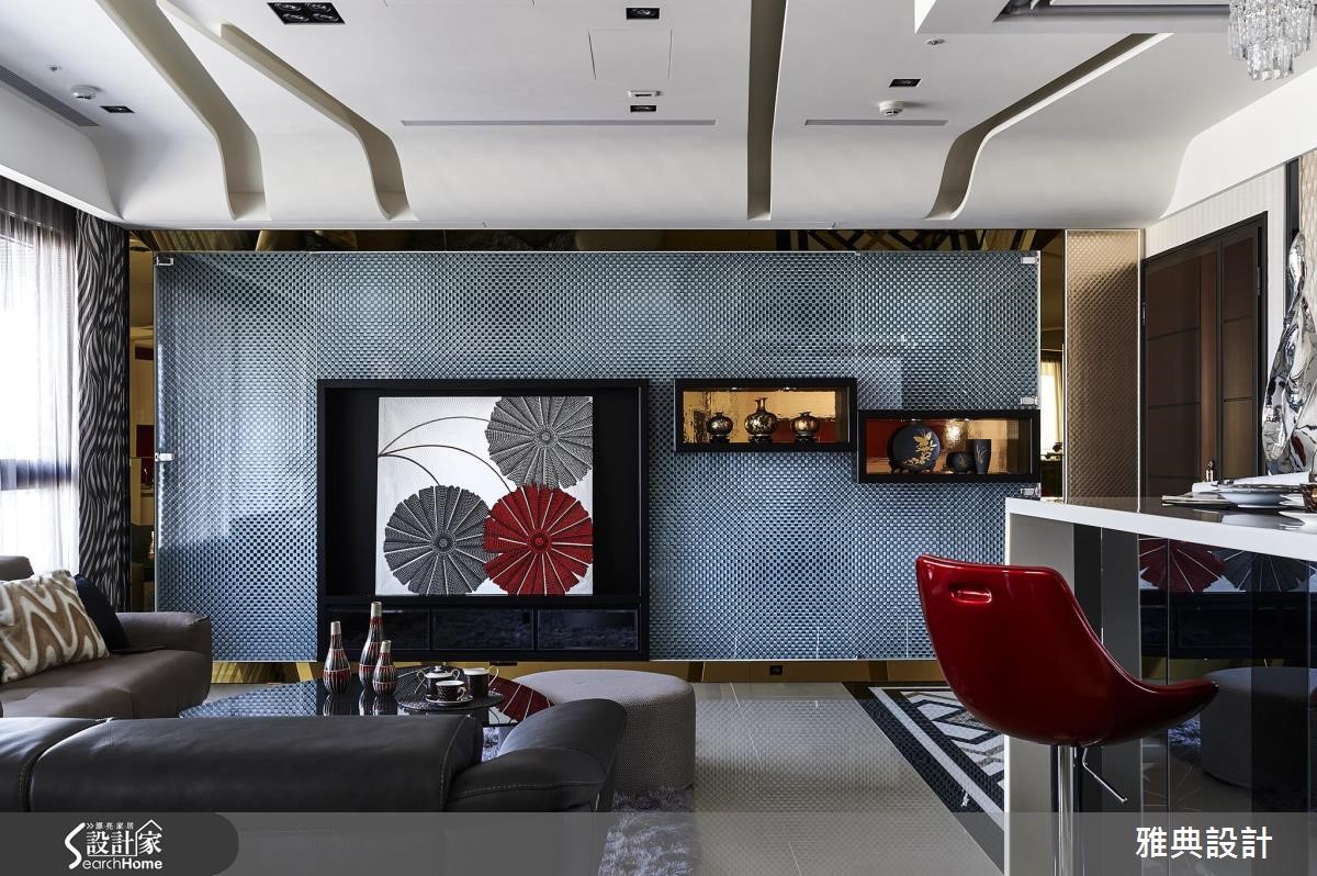 纳入超跑设计概念，住进简约时尚宅