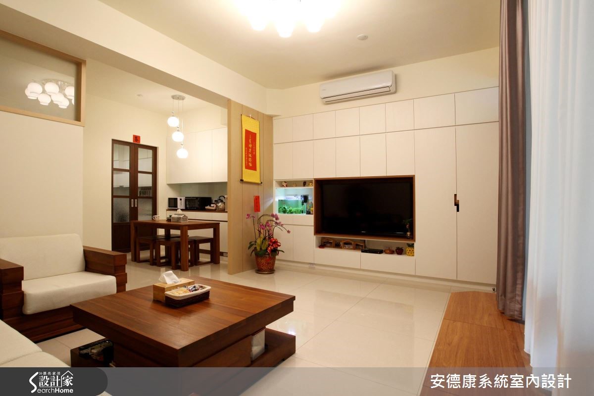 善用梁下畸零做收纳，造净白现代宅