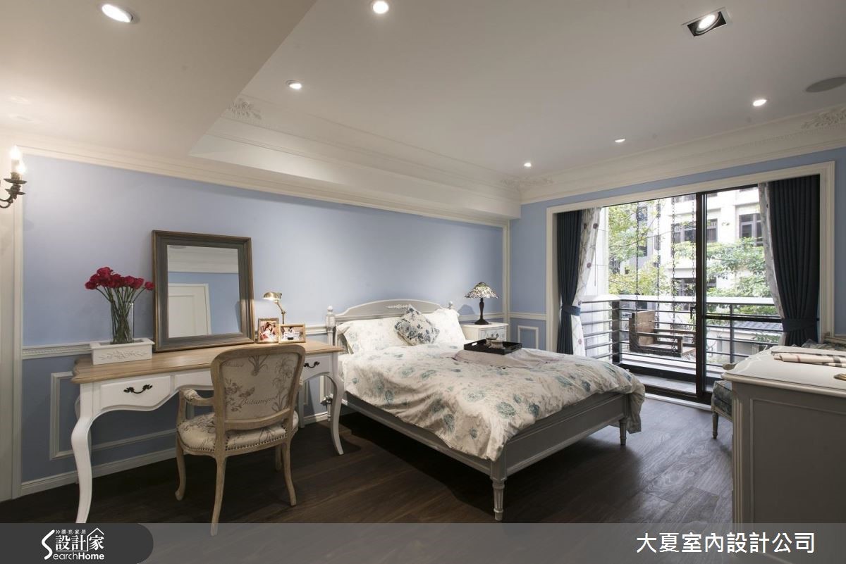 宁静蓝白色调，勾勒浪漫新古典生活