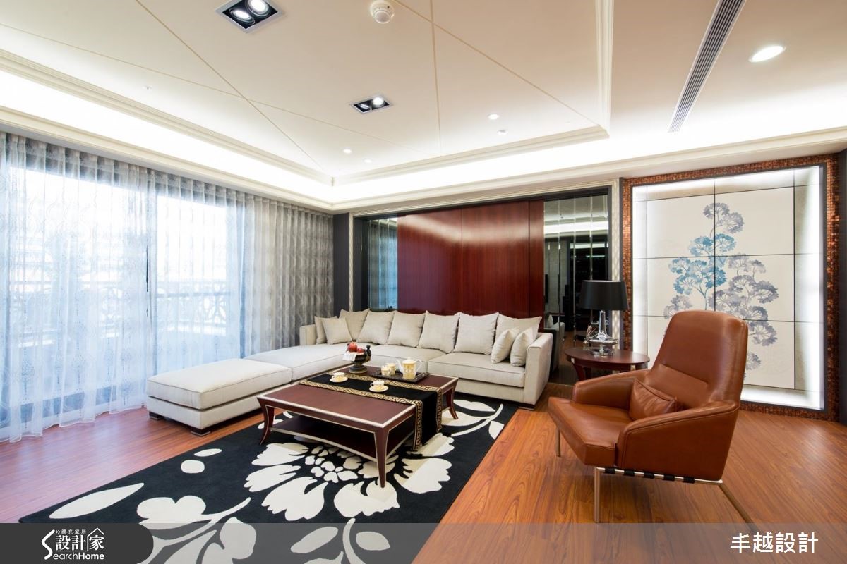 自然木纹与新古典共舞，享受298平气派生活