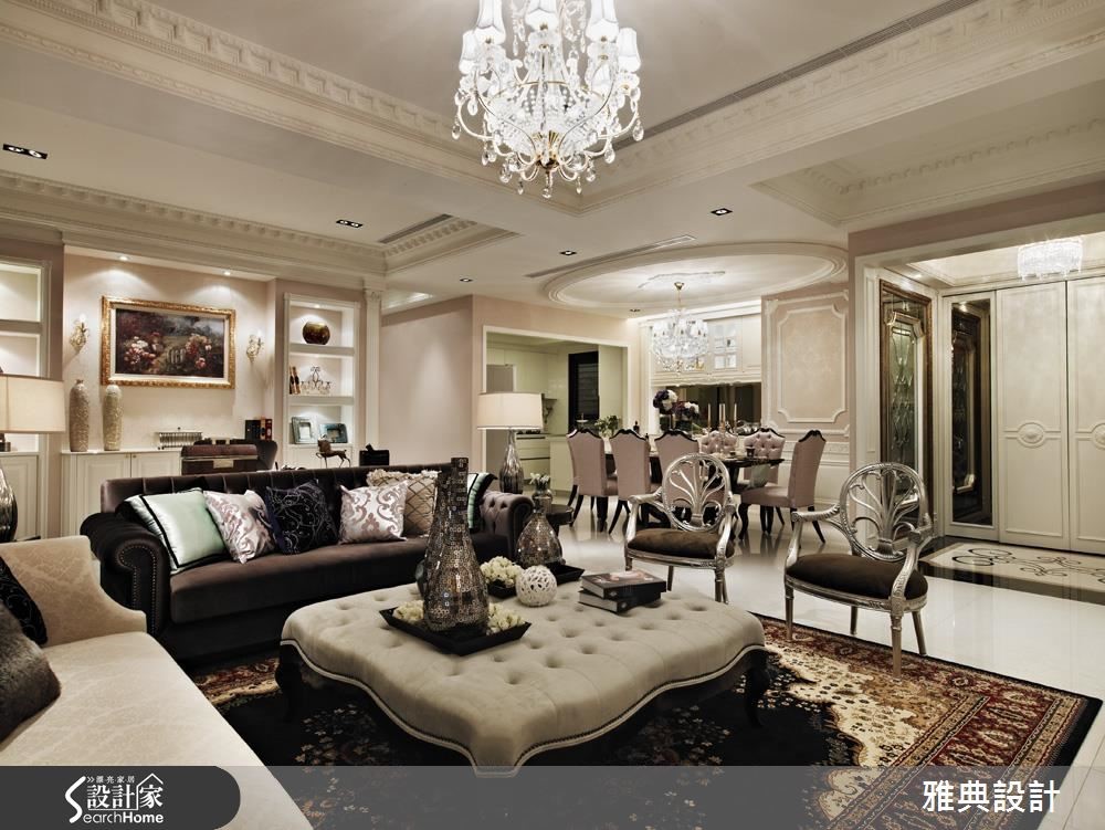 融入金银雕花线板，复刻古典美学的时尚宅