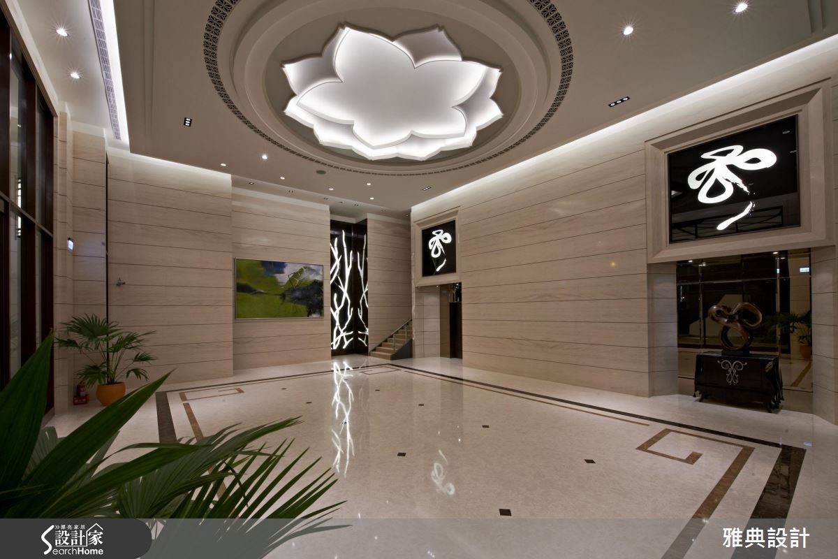 几何巨型图腾，展现商办的大器范