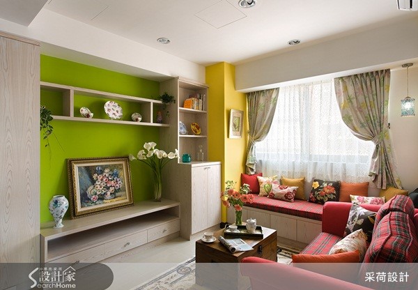 鲜艳配色与机能兼具，造乡村风小户型