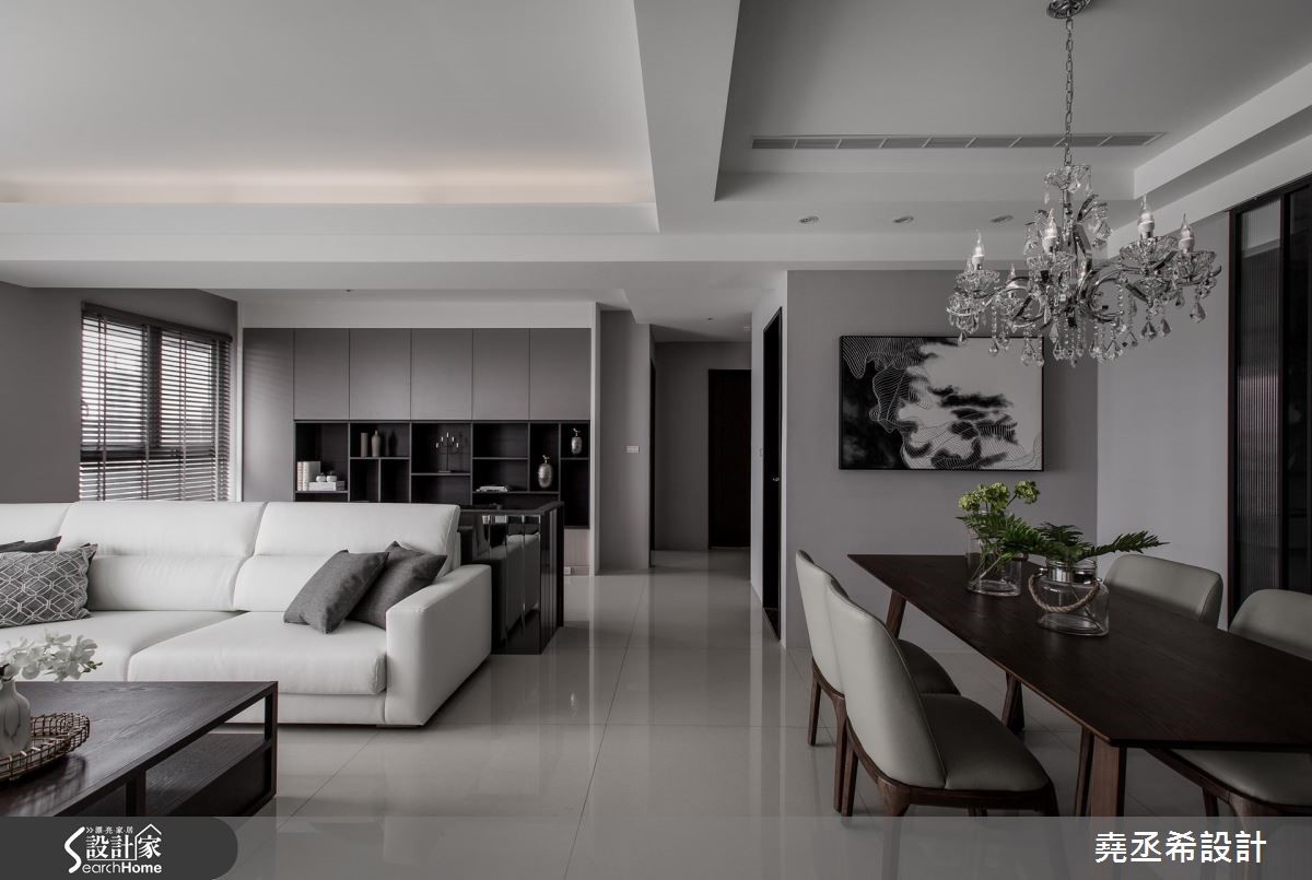 大器石材搭配淺灰，造知性人文宅