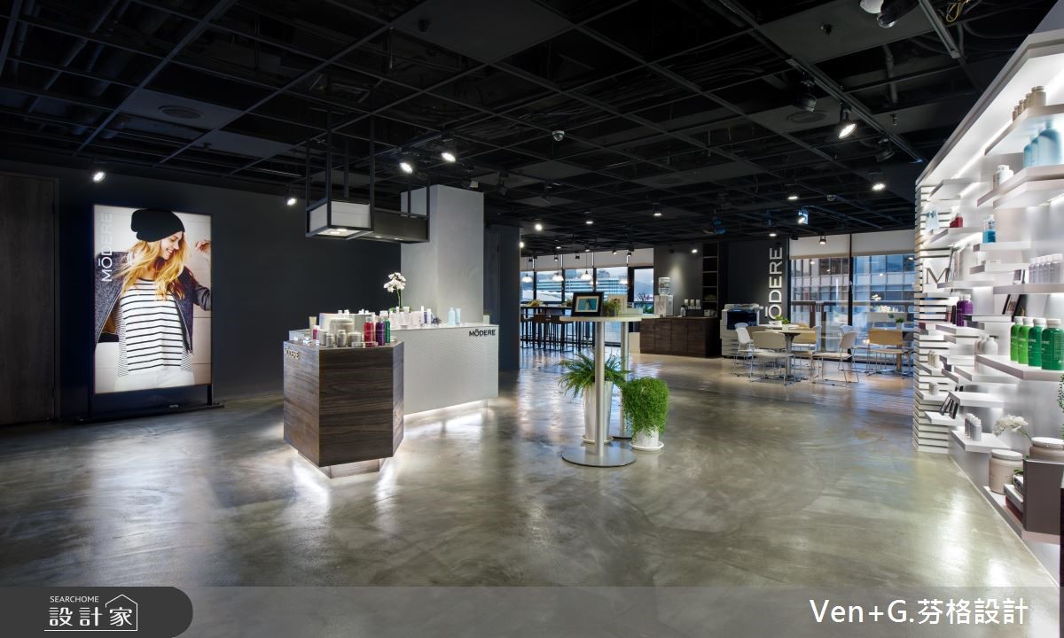 绿意赋予老屋新生命，化身397平Loft风空间