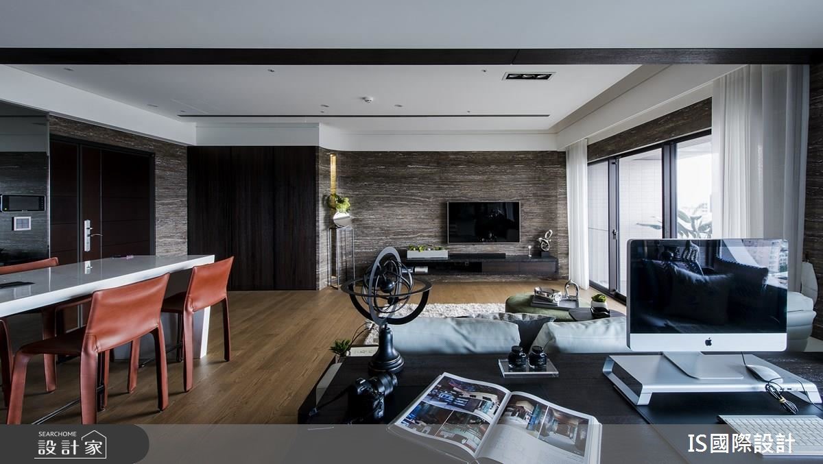 扩增一米飘窗及沉稳木色，打造自然休闲宅