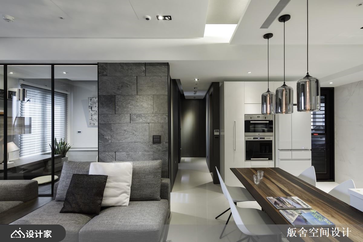 半开放设计打开现代宅视野，一家 4 口舒服入住！