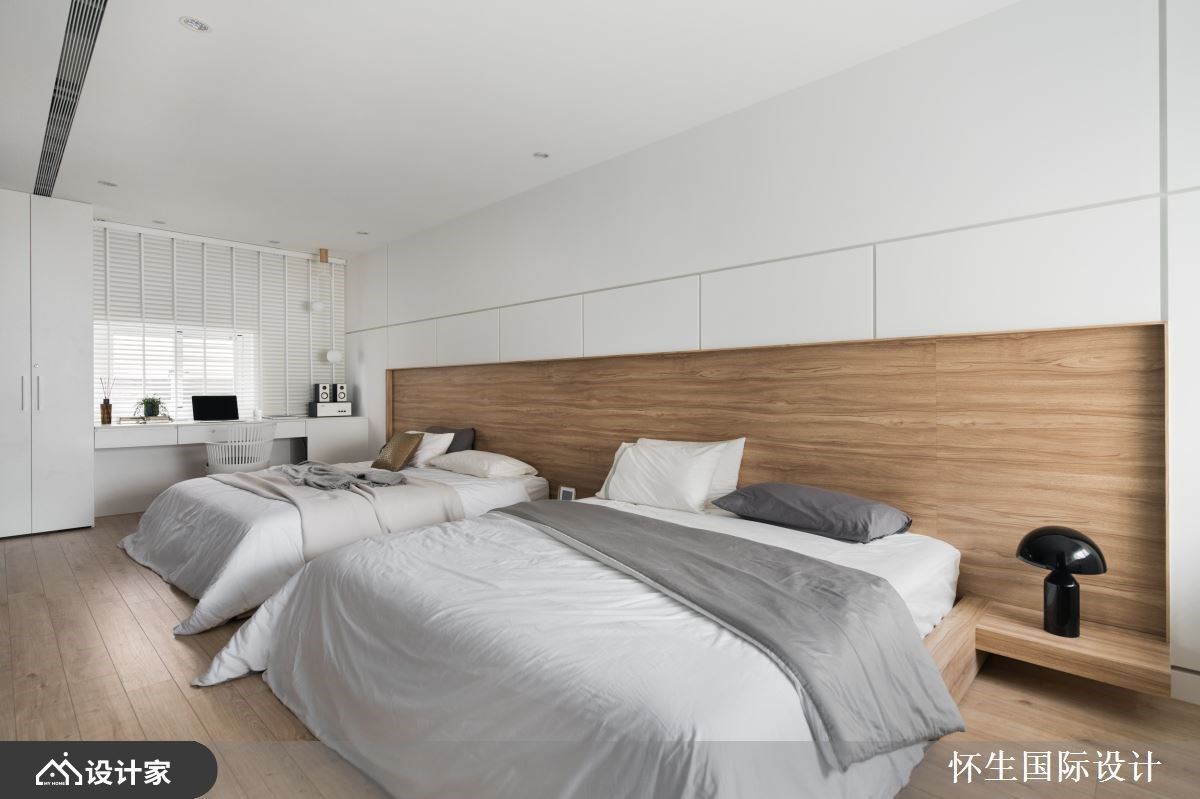 老式独栋楼局部翻新！麻雀虽小，五脏俱全的 Muji 简约卧房