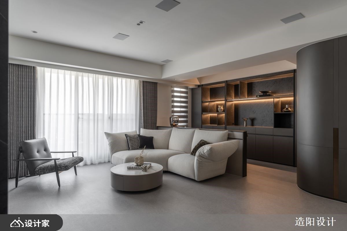 隐身都会的222平米现代风时尚居所！实现光影与机能完美融合的理想家